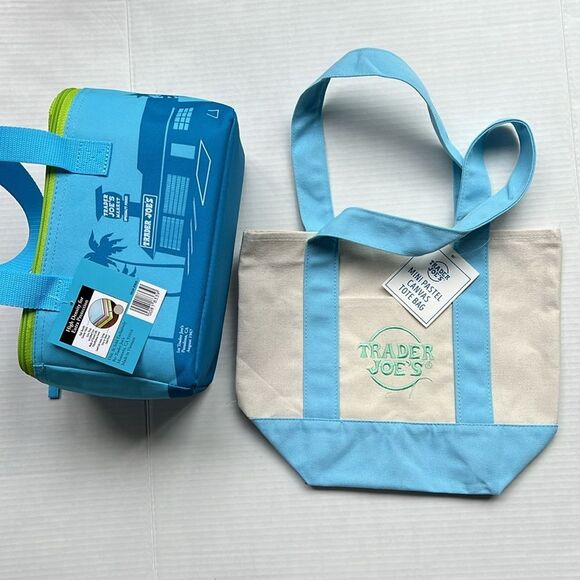 Trader Joe's Blue Cooler& Tote Bag Set - Picture 10 of 10